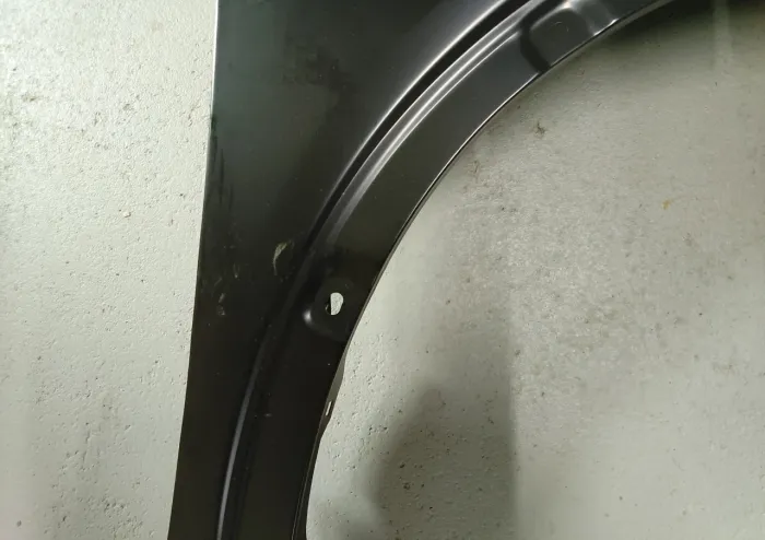 Aripa fata dreapta (cu gauri de sina, otel) NISSAN X-TRAIL T32 dupa 2013 Resigilat