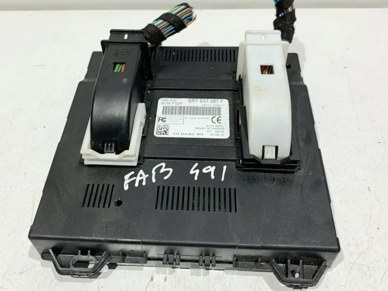 Calculator confort 6R7937087F Skoda Fabia 2 facelift (2010-2014) 1.2 tdi CFWA