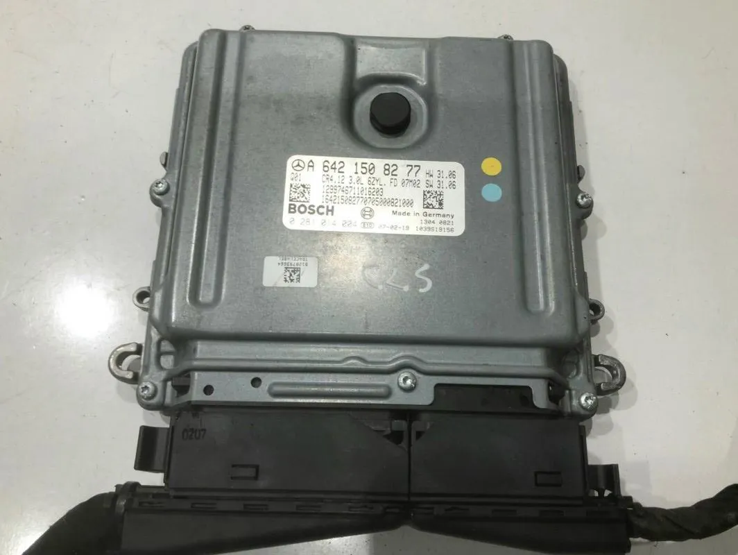 Calculator motor ecu a6421508277 Mercedes CLS (2004-2010) [C219] w219 320 cdi A642 V6