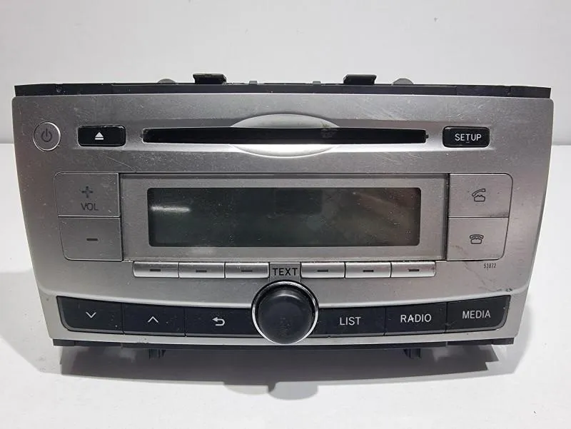Cd player auto 86120-05220 Toyota Avensis (2009-2012) [T27]