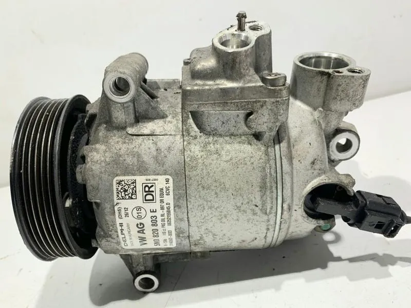 Compresor aer conditionat 5N0820803E Volkswagen Polo 5 facelift (2014-2017) 2.0 tdi CFFB