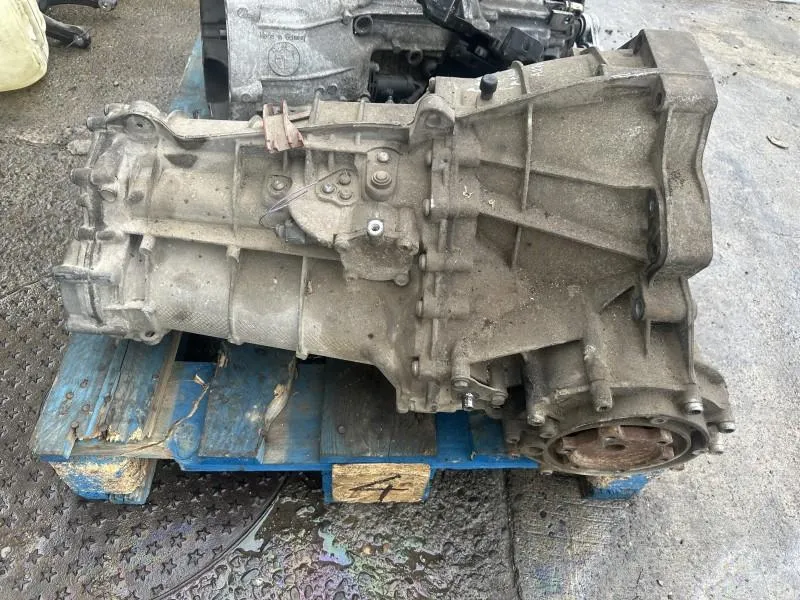 Cutie de viteze manuala LLQ Audi A5 (2007-2011) [8T3] 2.0 tdi CAHA