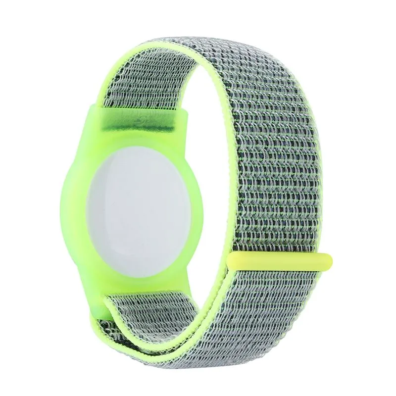 Husa si curea Mobile Origin Strap compatibila cu Apple AirTag Green