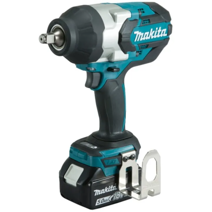 Makita Masina de insurubat cu impact pe acumulator Makita DTW1002RTJ. 18 V, 1000 Nm, 1/2”, 2 acumulatori Li-Ion LXT 5.0 Ah, incarcator