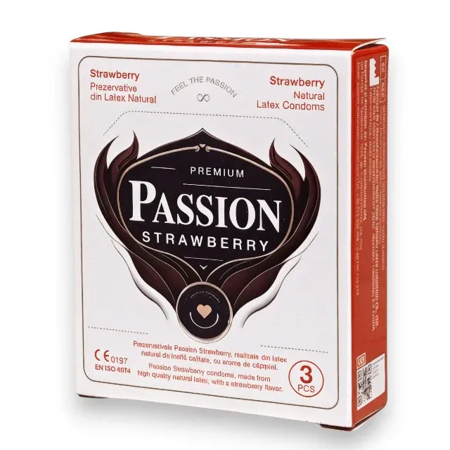 Prezervative PASSION Strawberry, din latex natural, lubrifiate și rezistente, diametru 52 mm, cu aromă de căpșuni, 3 buc