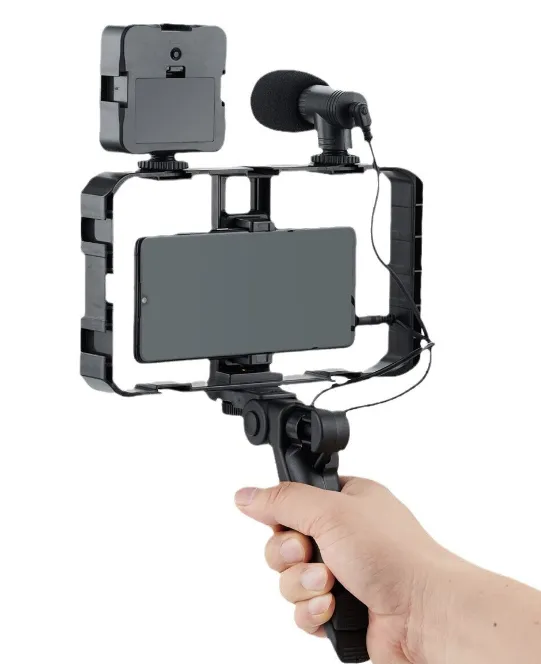 UB Selfie Stick pentru telefonul mobil AY 49X lumina complementara LED trepied microfon