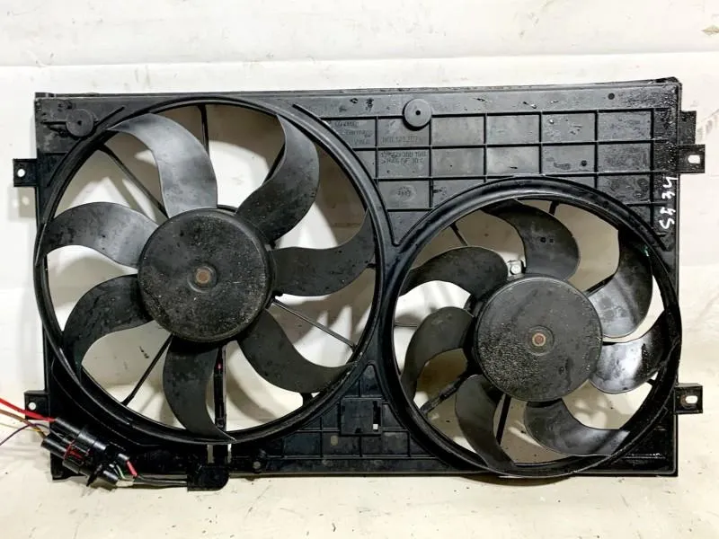 Ventilator radiator 1K0121207BB Skoda Superb 2 (2008-2013) 1.4 tsi CDGA