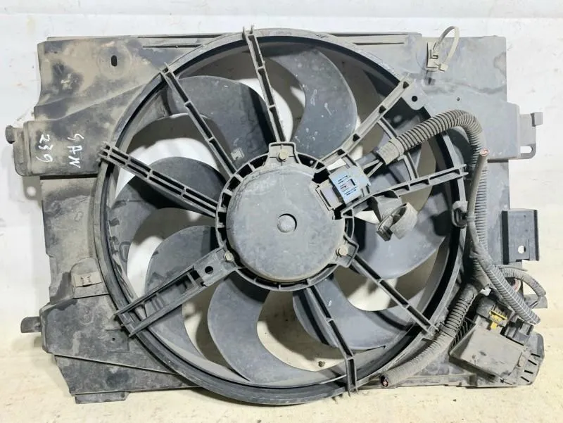 Ventilator radiator 214816812R Dacia Dokker (2011-2017) 0.9 tce H4B (400)