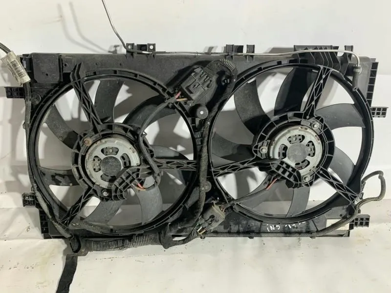 Ventilator radiator 22818551 Opel Insignia A (2008-2013) 2.0 cdti A20DTH