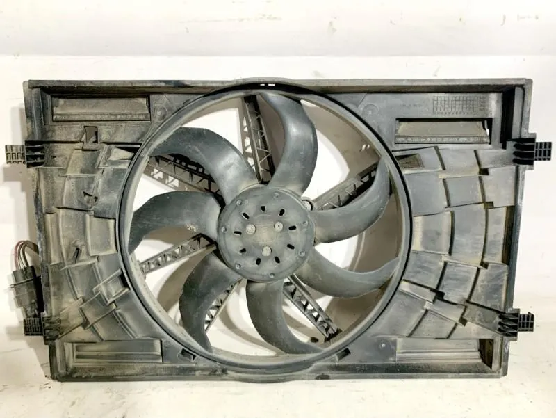 Ventilator radiator 5Q0121203AA Audi A3 (2012-2019) [8V1] 2.0 tdi CKFC