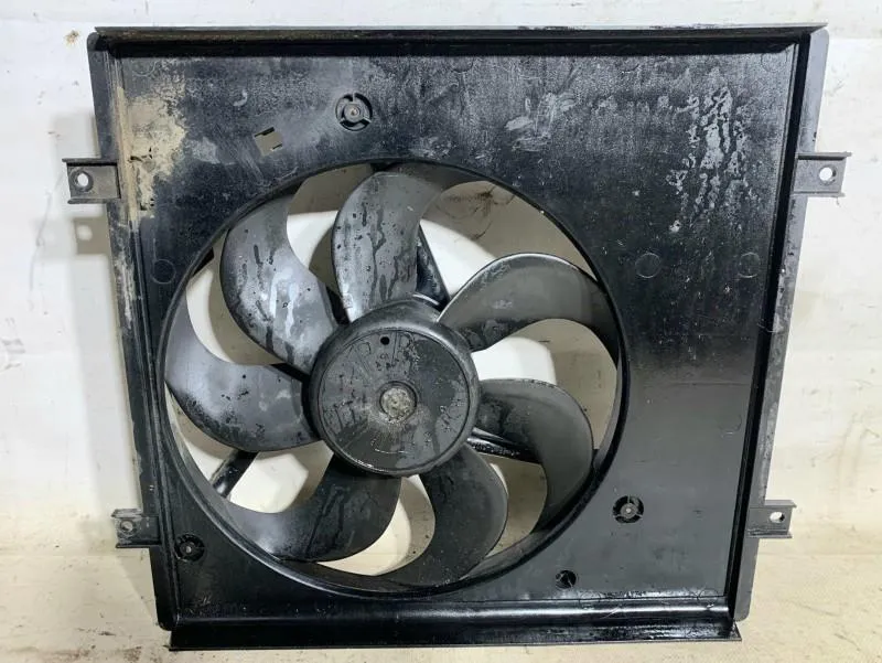 Ventilator radiator 6Q0121207E Volkswagen Polo 4 (2001-2005) 1.2 benzina BMD