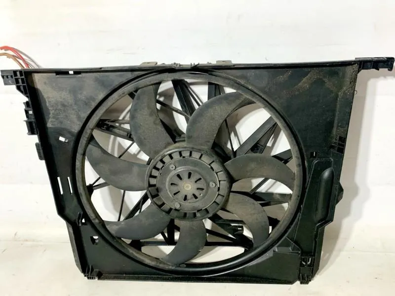Ventilator radiator 7575682 BMW Seria 5 (2010-2017) [F10] 3.0d N57d30A