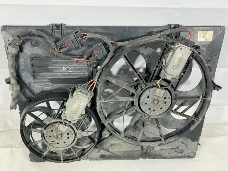 Ventilator radiator 7L0121203H Audi Q7 (2006-2010) [4L] 3.0 tdi