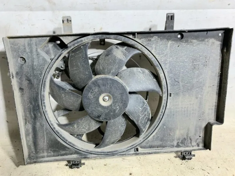 Ventilator radiator 8V51-8C607-CL Ford Fiesta 7 (2008-2012) [MK7] 1.25 benzina SNJB 82 CP
