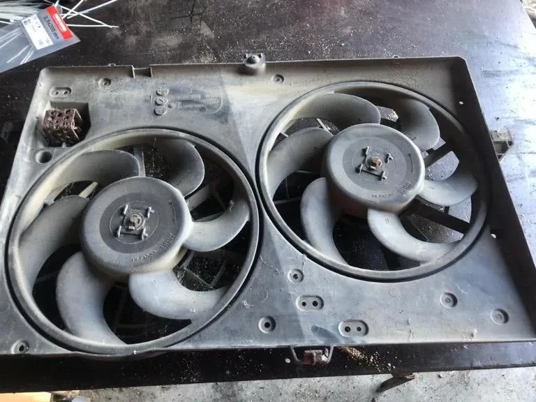 Ventilator radiator 95bb-8146-bc Ford Mondeo (2000-2008) [MK3] 1.8 benzina