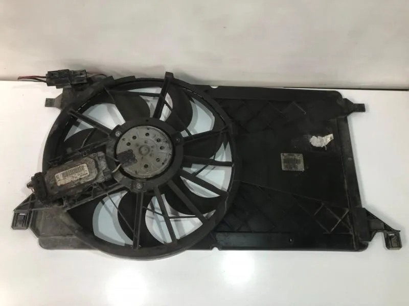 Ventilator radiator cu releu 3m5h-8c607-rj Ford C-Max facelift (2007-2010) 1.6 tdci G8DA