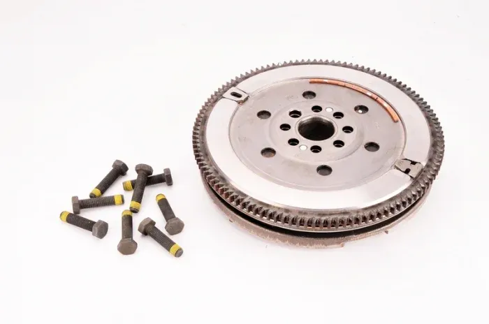 Volanta semi automat transmisie mecanica (240mm, cu kit de suruburi; fara placa de reglare a frictiunii; fara rulment de ghidare) potrivit BMW 3 (E36), 3 (E46) 2.0-3.0 08.95-12.07